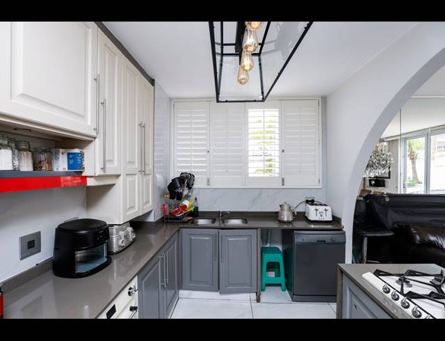 3 BEDROOM APARTMENT FOR SALE IN MORNINGSIDE